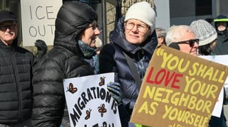 250204_Immigration-Vigil_Philly-4