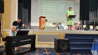 262907-Synod School Mary Conklin plays organ